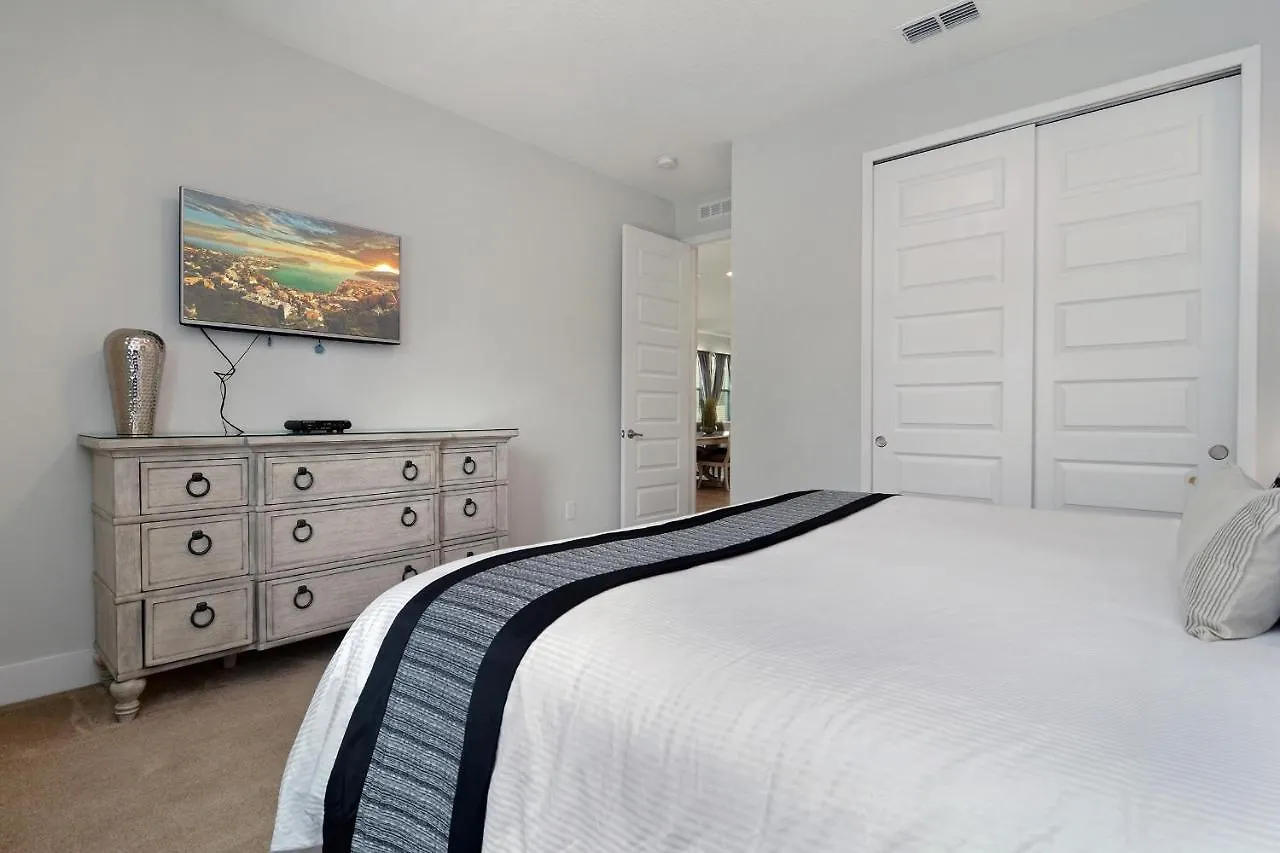 Eight Bedrooms With Pool & 481 度假居 *