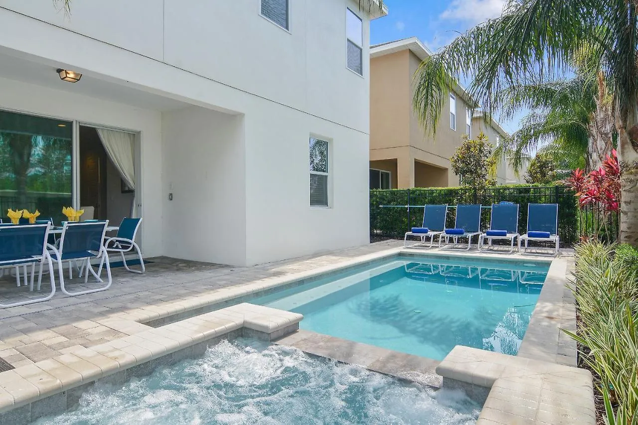 Eight Bedrooms With Pool & 481