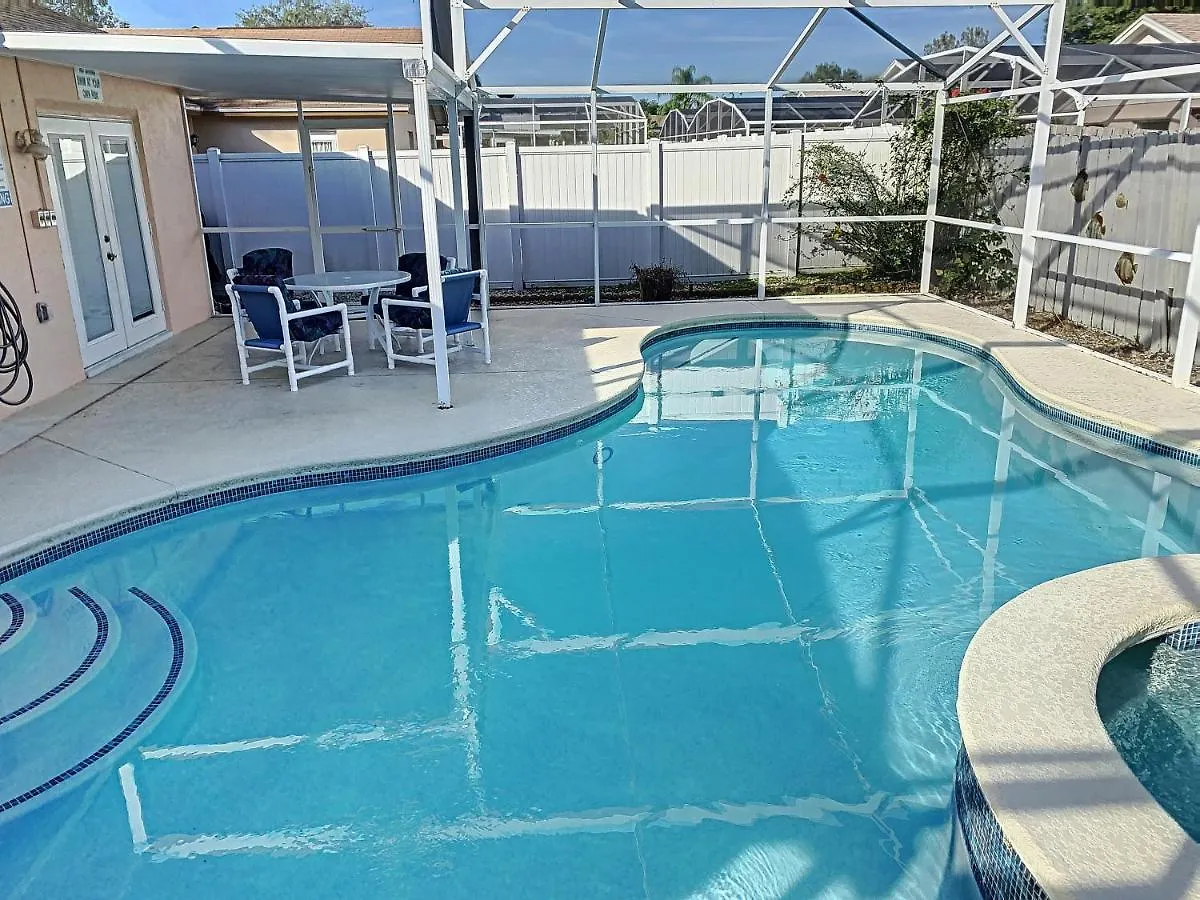 Holiday home Upgraded Game , Pool Spa, Universal , Close By *