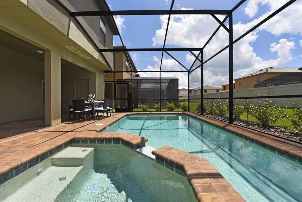 Windsor At Westside - Seven Bedroom Pool Holiday home *