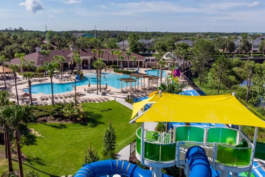 Windsor Hills 5 Bed, 5 Bath 2500 Villa *