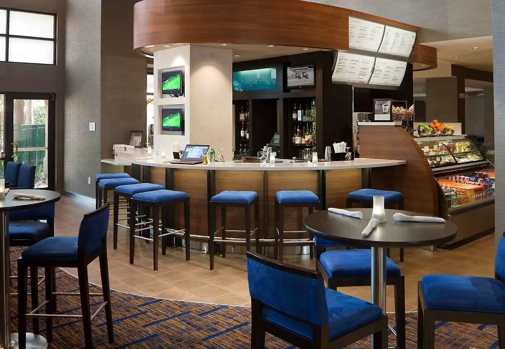 Courtyard By Marriott Orlando In The Marriott Village Hotel