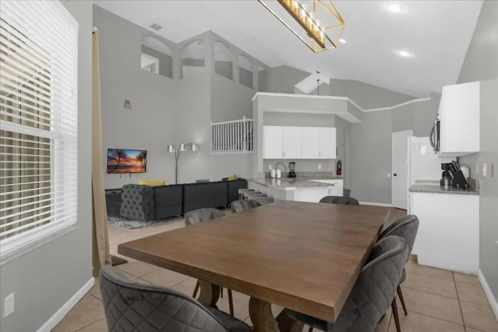 Holiday home 5 Bedrooms - 3,5 Bathrooms - Windsor Palms 8017 Kp