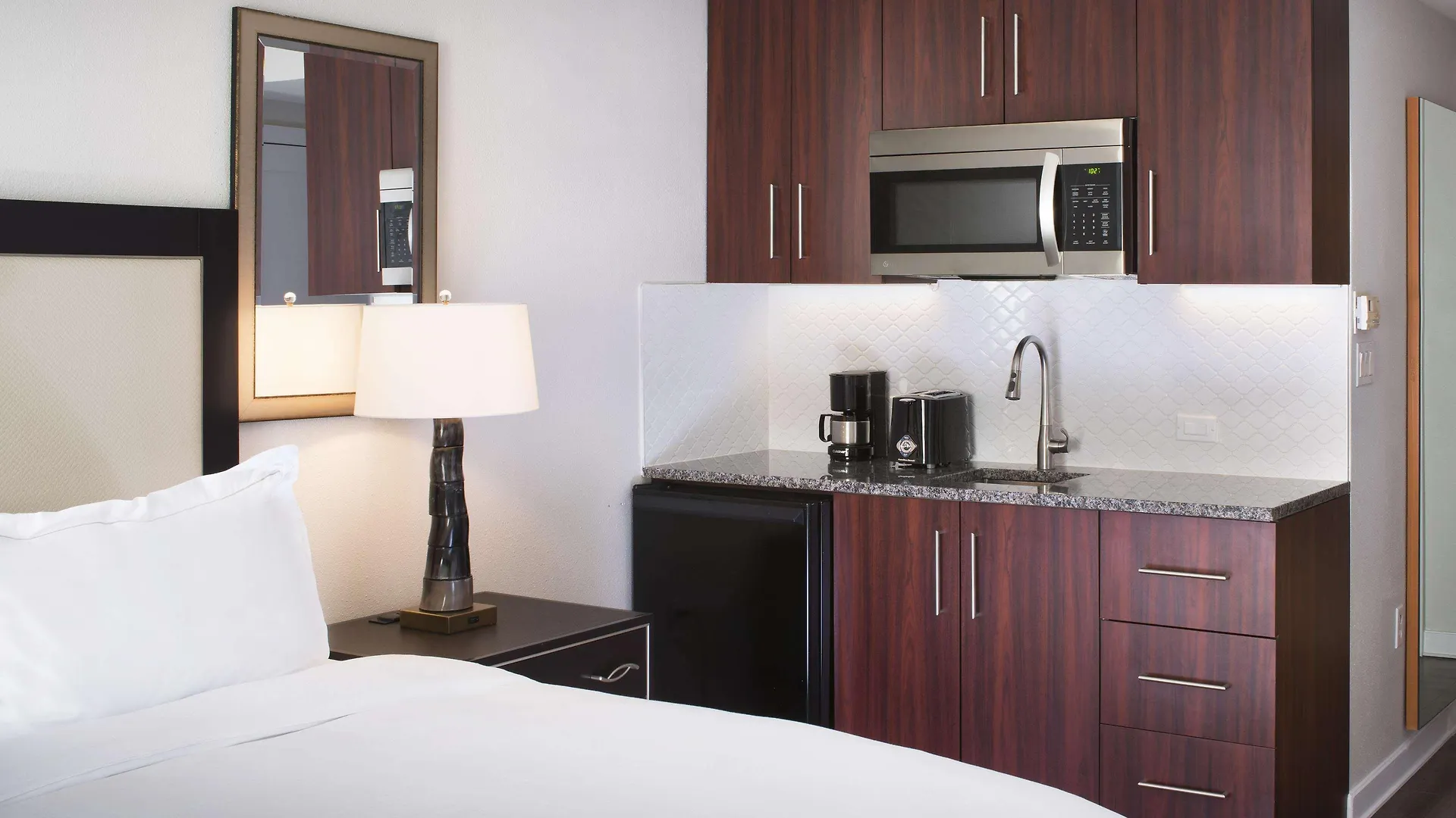 אתר נופש Hilton Grand Vacations Club Palmeras Orlando 3*
