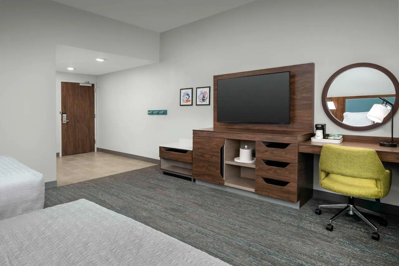 Hampton Orlando Southeast Nona 酒店