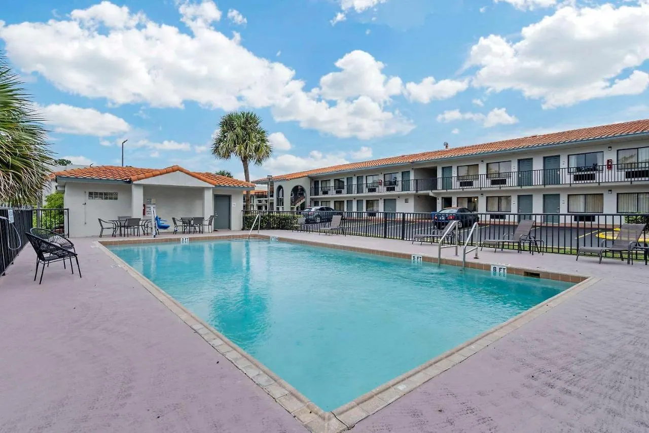 Quality & Orlando East - Ucf Area Hotel Alafaya