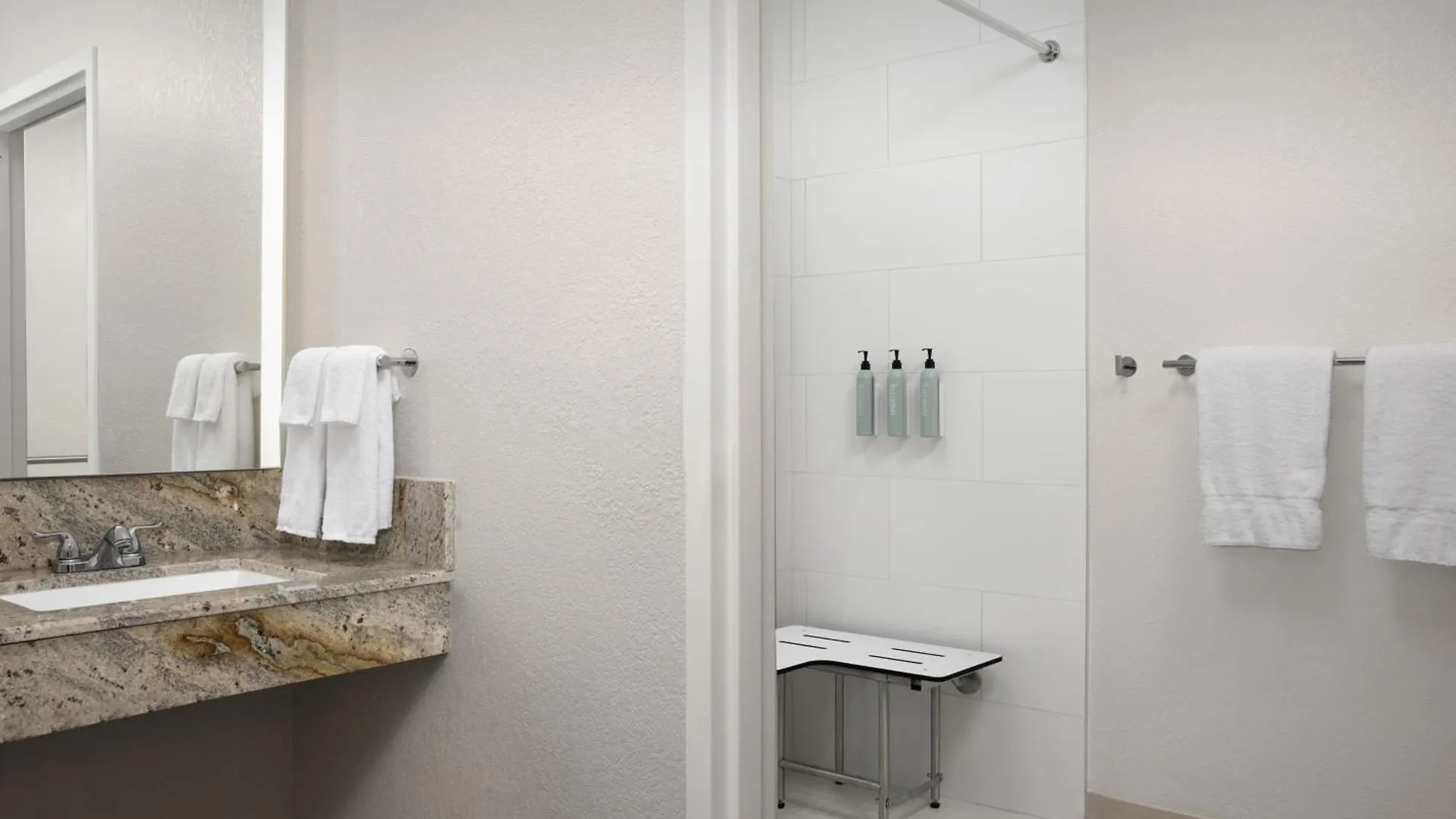 Courtyard By Marriott Orlando East/ucf Area