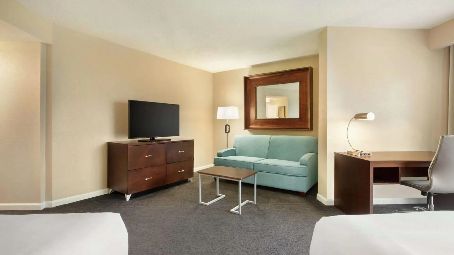Hotel Doubletree By Hilton Downtown Orlando