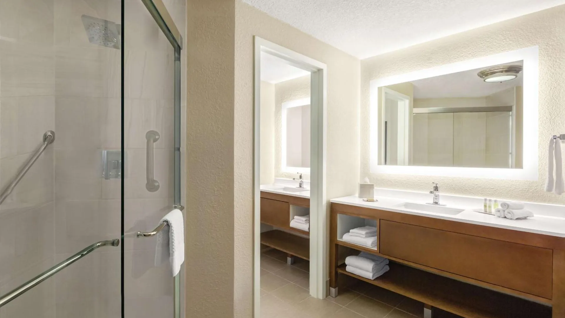 Hotel Doubletree By Hilton Downtown Orlando