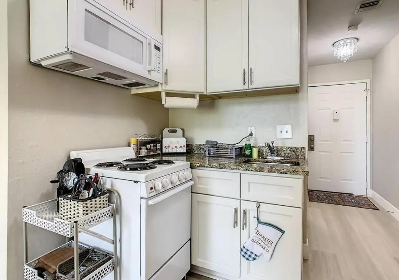Charming Lakeview Retreat Iii * Orlando