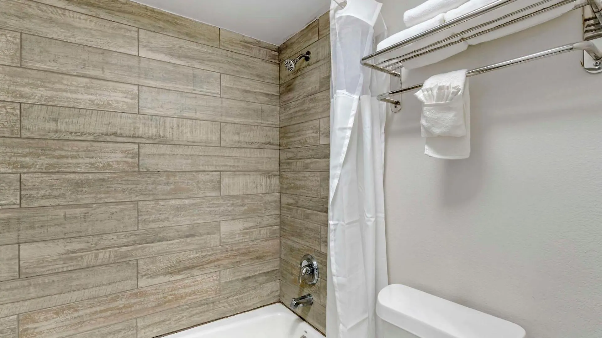 Hotel Quality & Orlando East - Ucf Area Alafaya