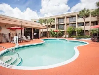 Wingate By Wyndham - International Airport- Free Hot Breakfast