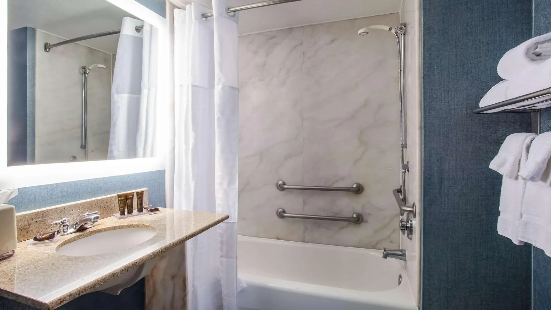 Wingate By Wyndham - International Airport- Free Hot Breakfast Hotell