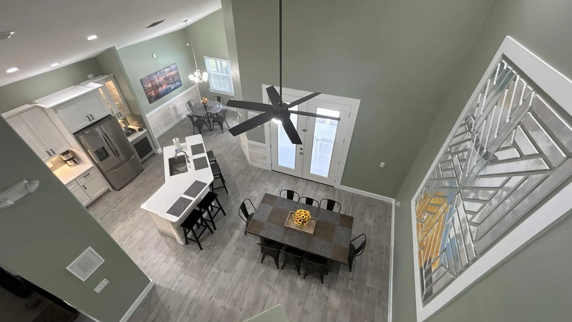 Mickeys Palm - Brand New! 6br Modern With Private Pool Hot Tub Bbq Theater - 2 Miles To