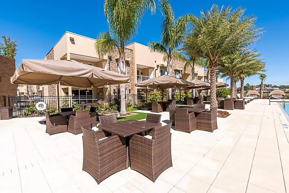 Promo - In Gated Community - 12min To