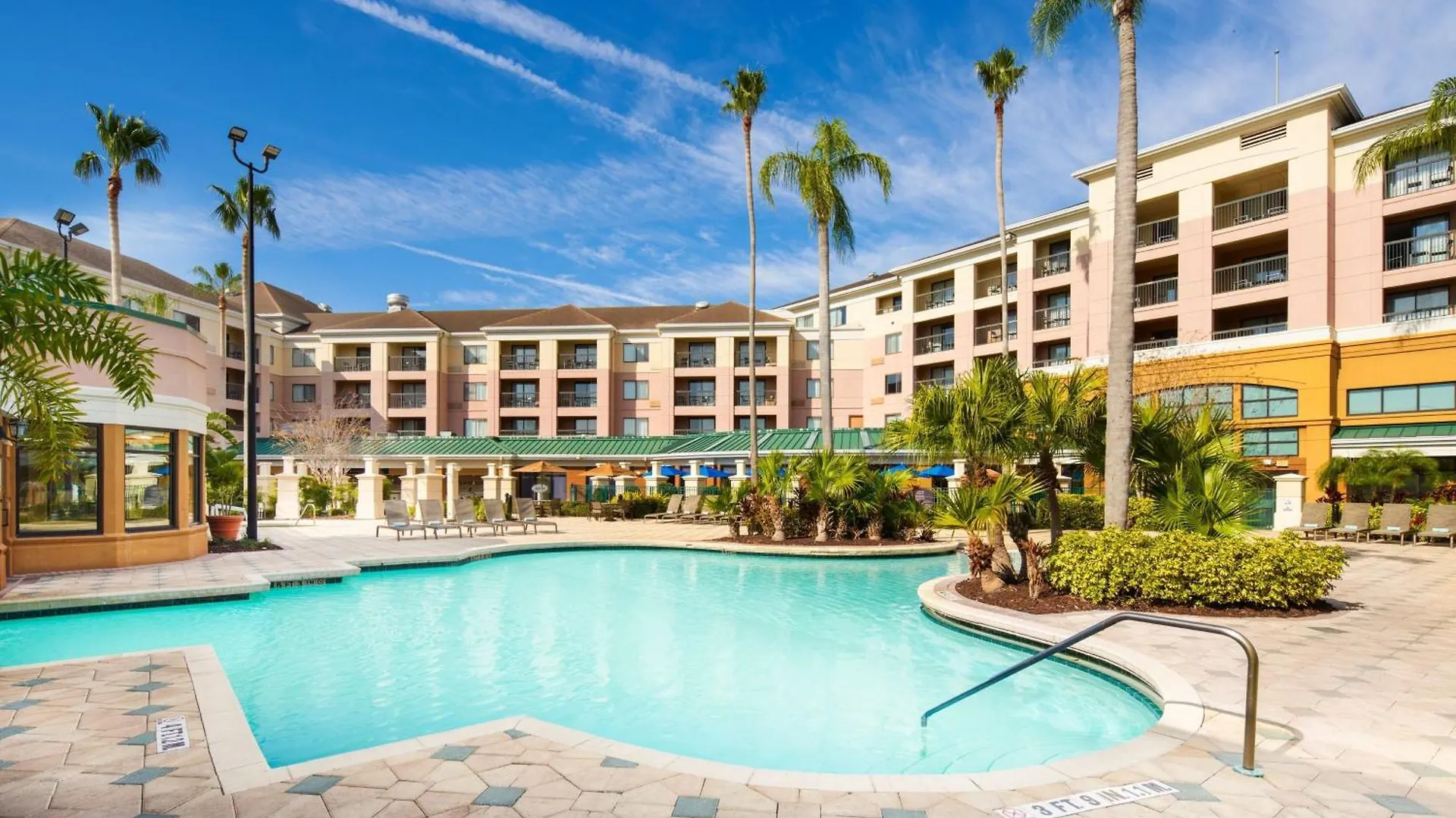 Hotel Courtyard By Marriott Orlando In The Marriott Village 3*