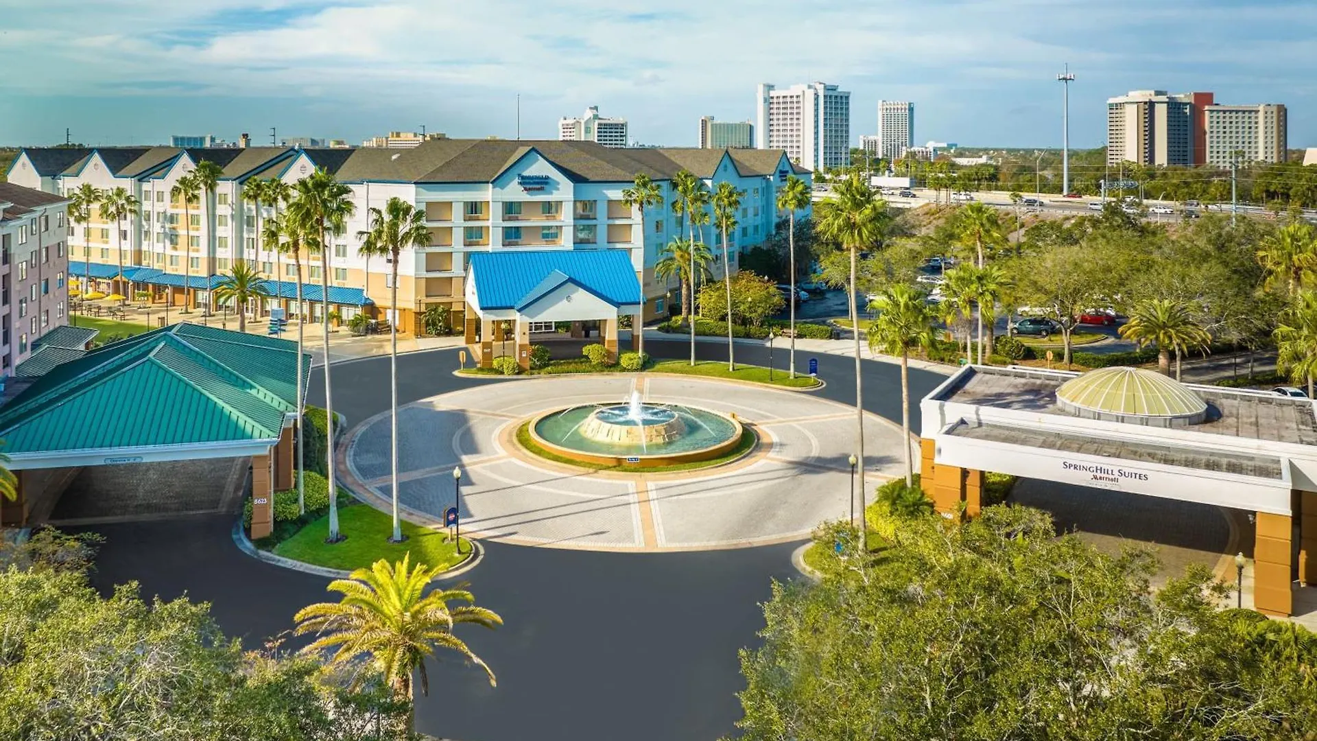 Hotel Courtyard By Marriott Orlando In The Marriott Village Lake Buena Vista