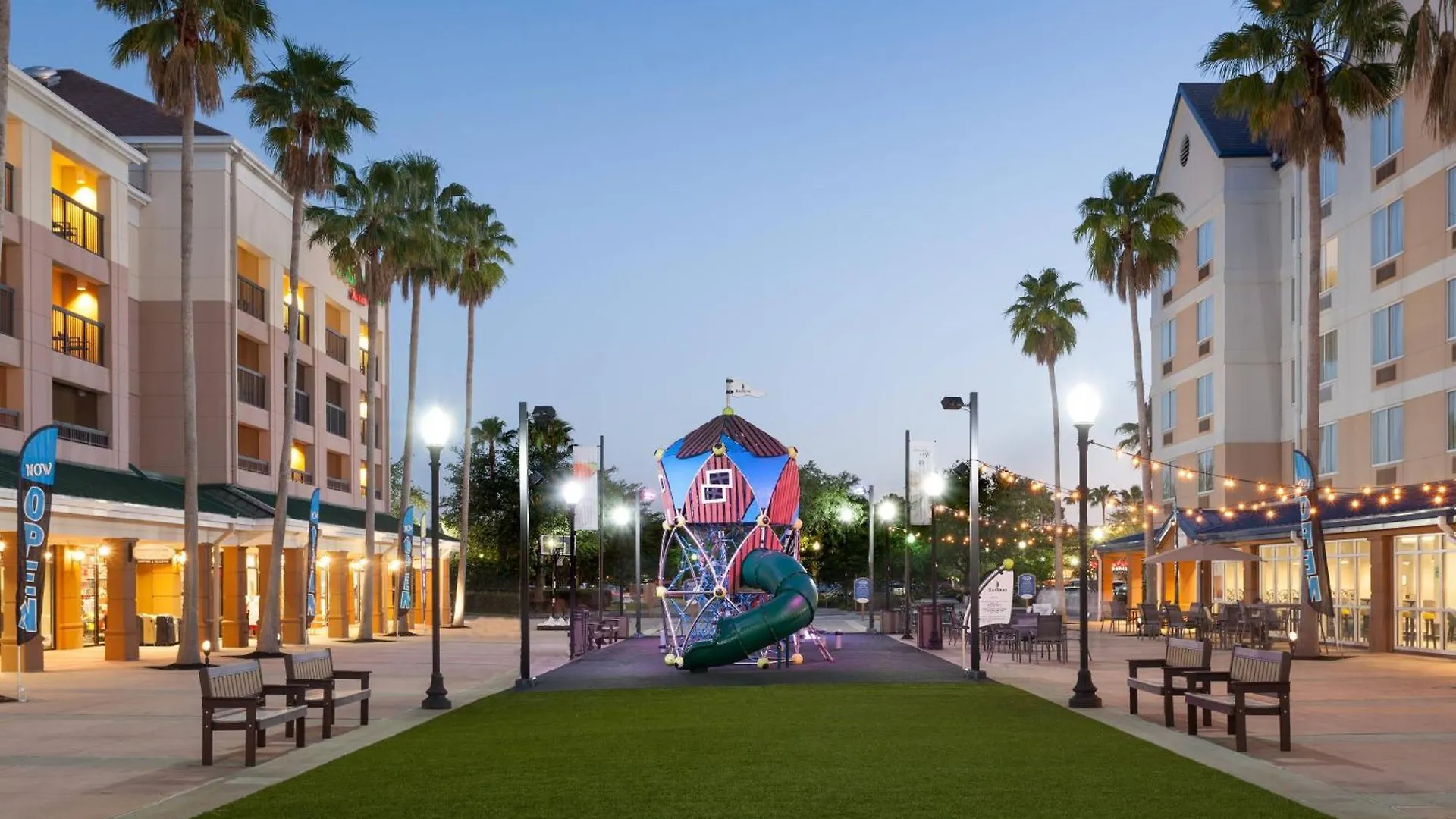 Courtyard By Marriott Orlando In The Marriott Village Hotel 3*