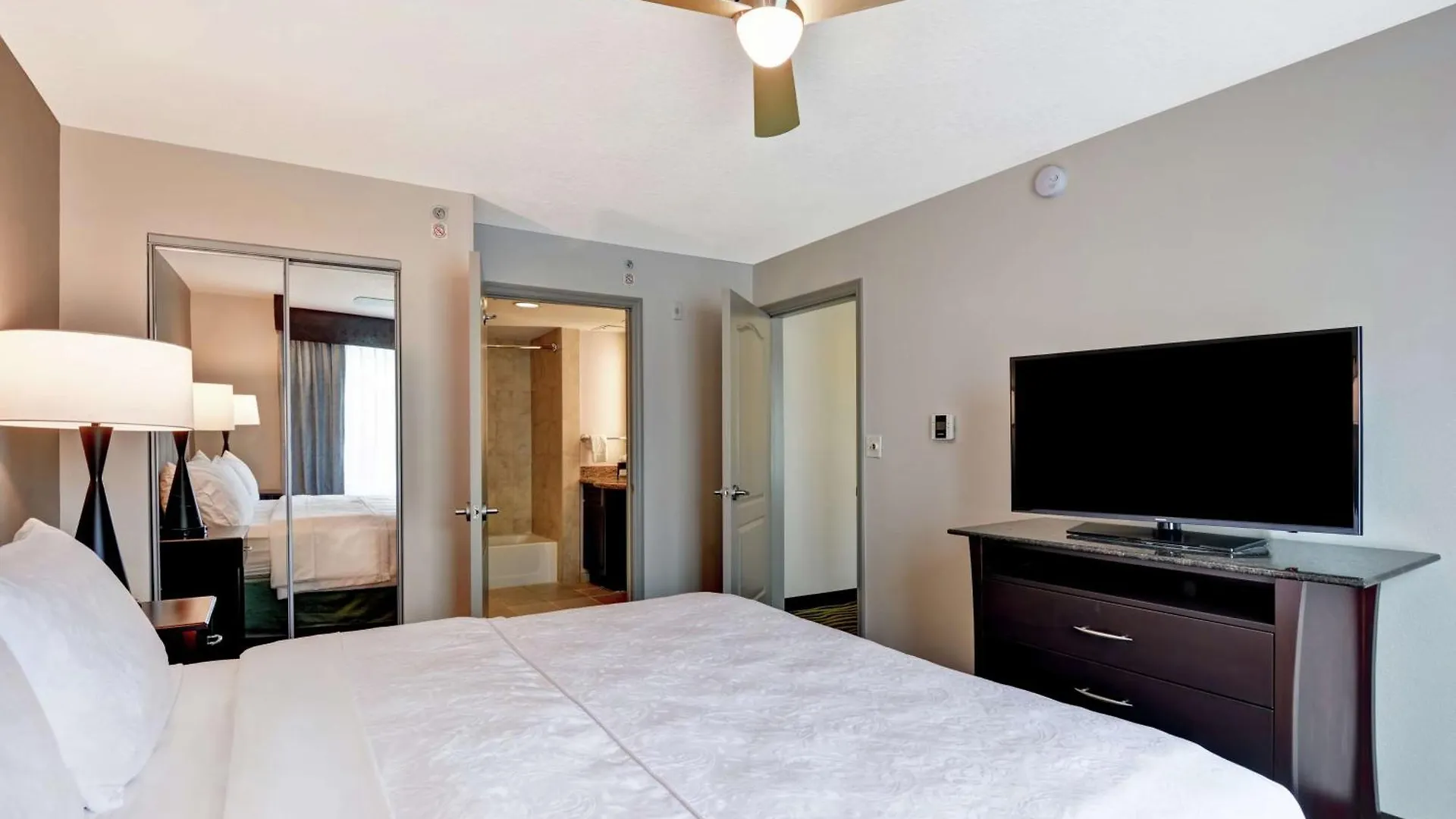 Homewood By Hilton Buena Vista - Orlando Отель