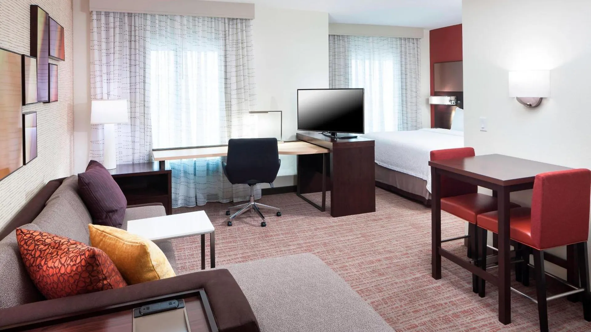 Hotel By Marriott Near Universal Orlando