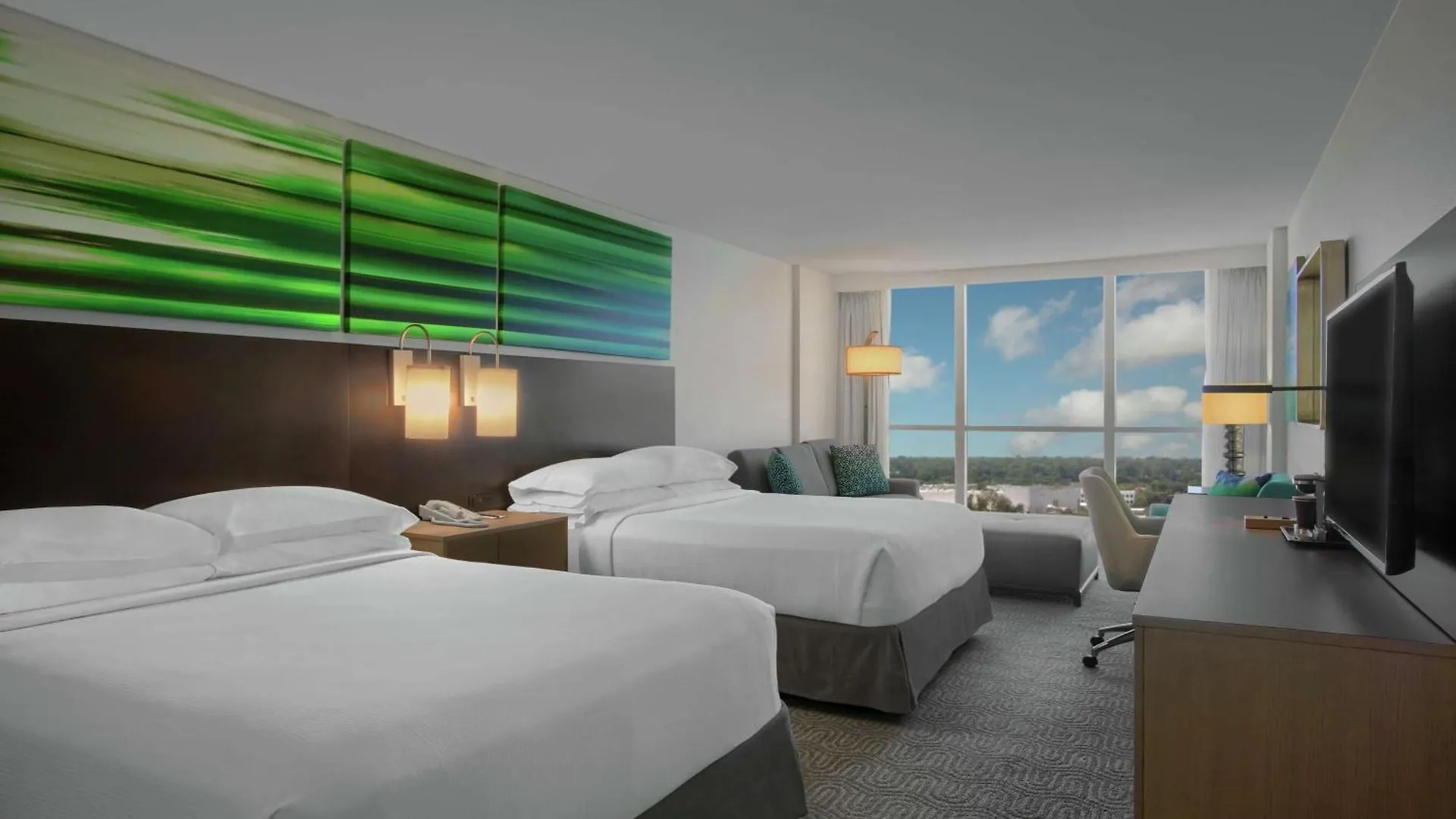 Doubletree By Hilton At The Entrance To Universal Hotel 3*