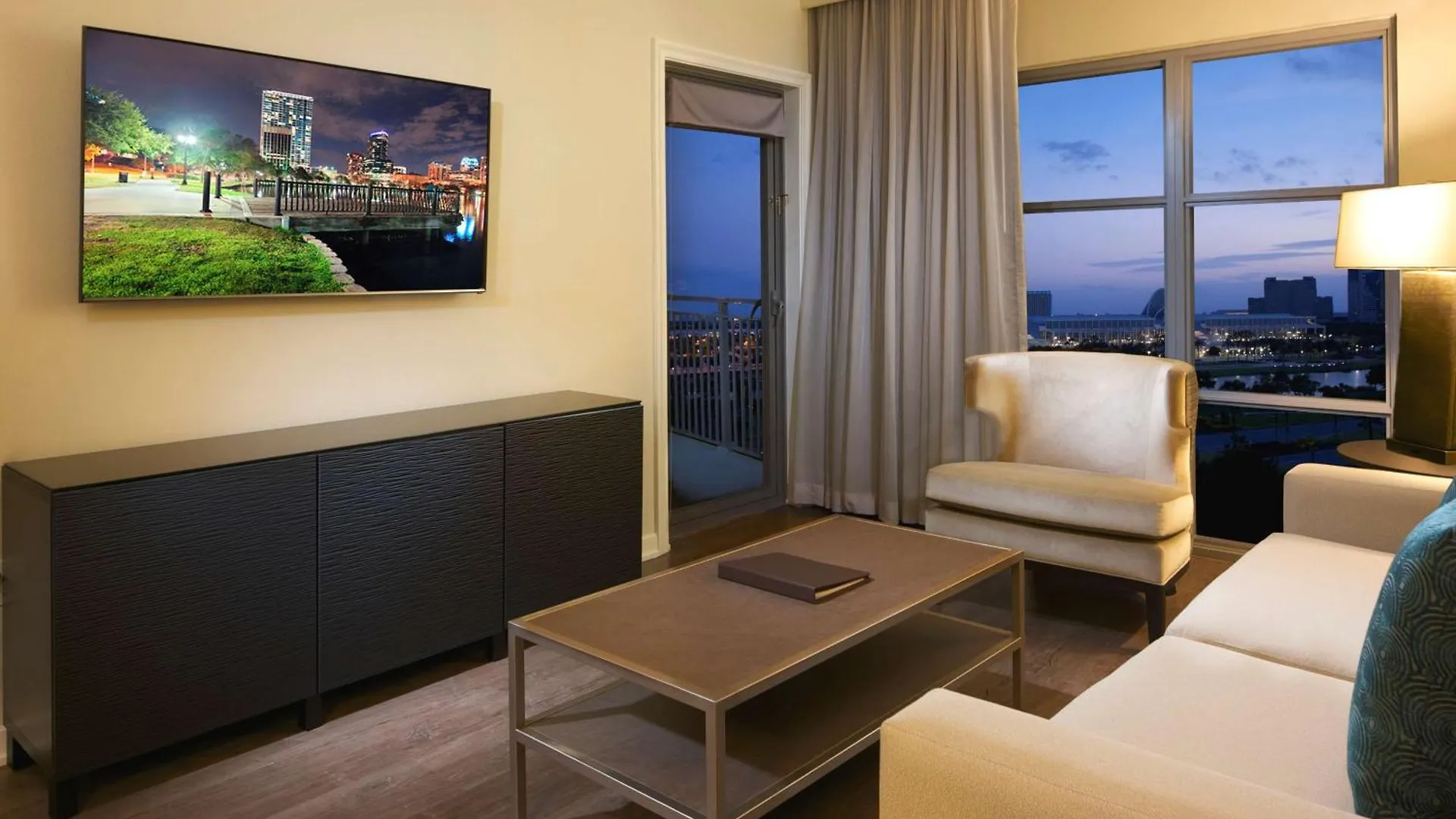 Hilton Grand Vacations Club Palmeras Orlando אתר נופש Williamsburg