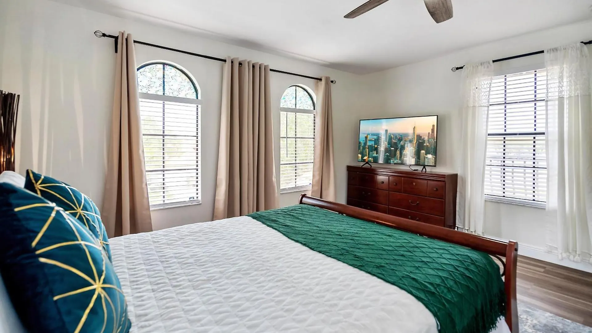Luxury High Grove 4bds With Pool Near Orlando
