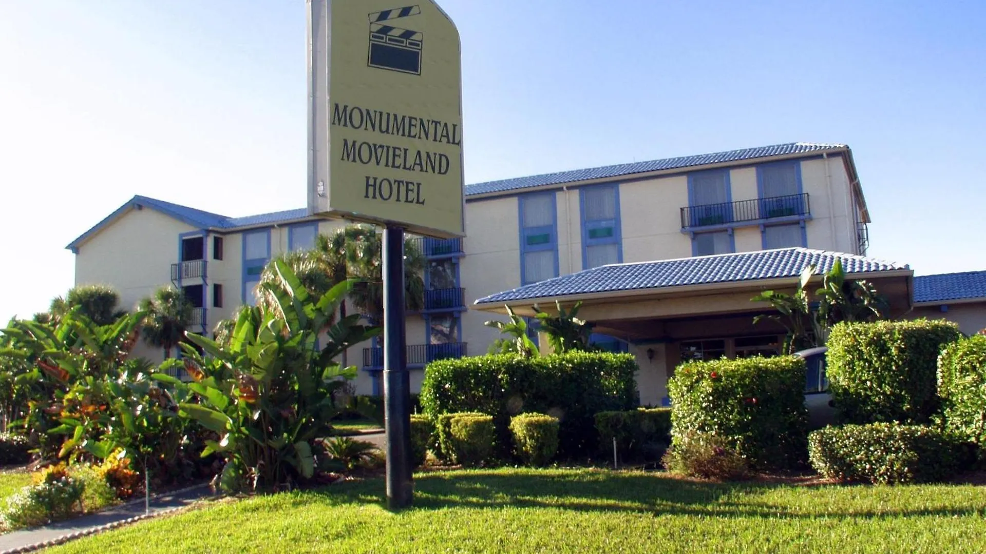 Monumental Movieland