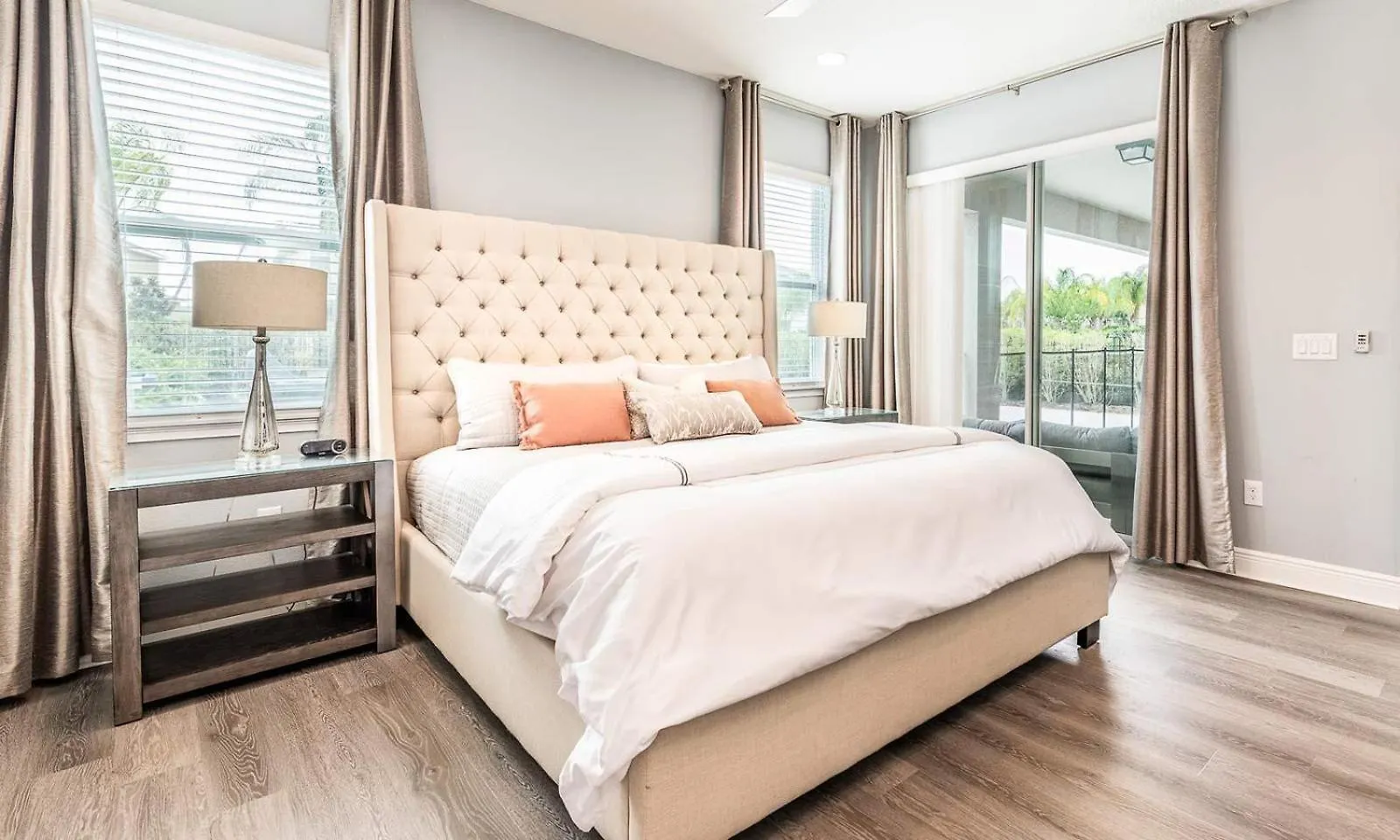 Large 11 Bdrm With Private Pool And Water Slide At Encore Holiday home *
