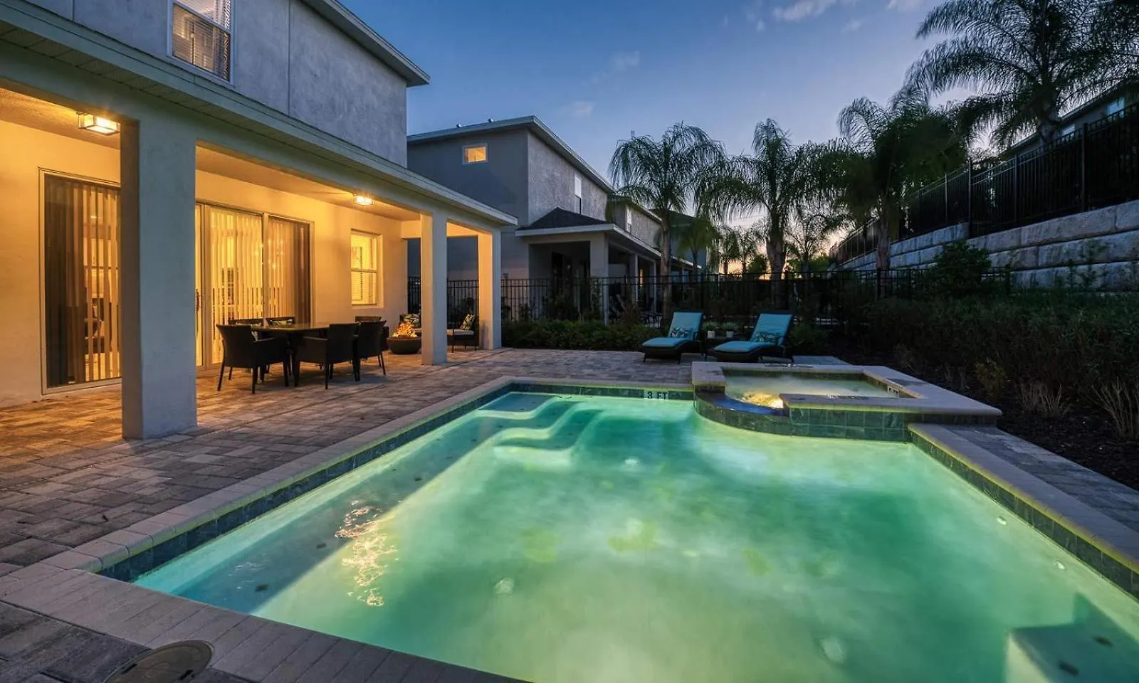 Modern 4 Bdrm With Game In Encore