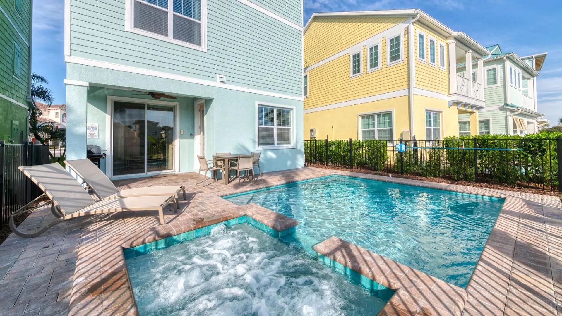 Fun In The Sun With Private Pool Near With Margaritaville Access - 8052sh Сasa de vacaciones Orlando