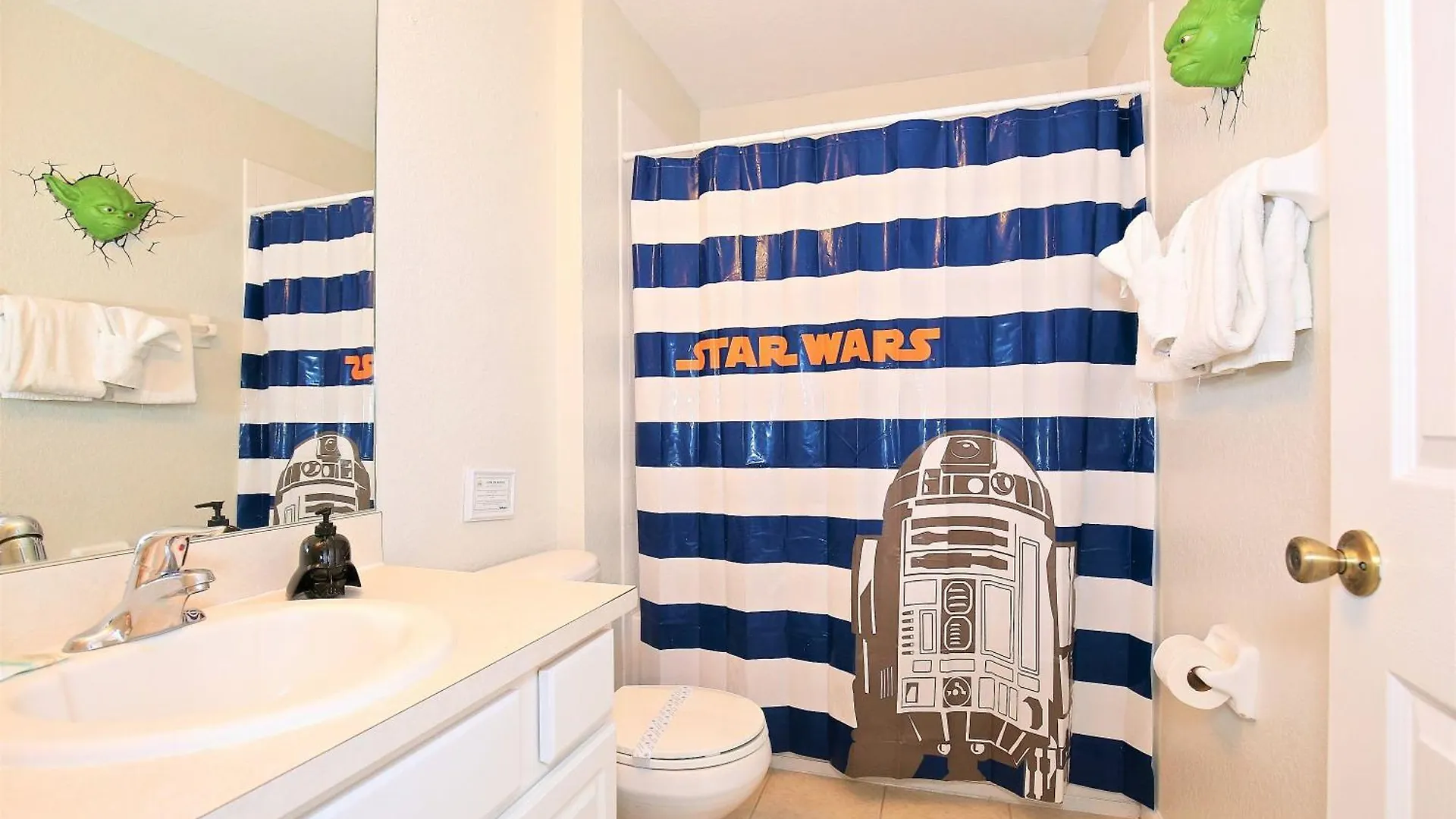 Unique Townhome Water Park Private Pool *