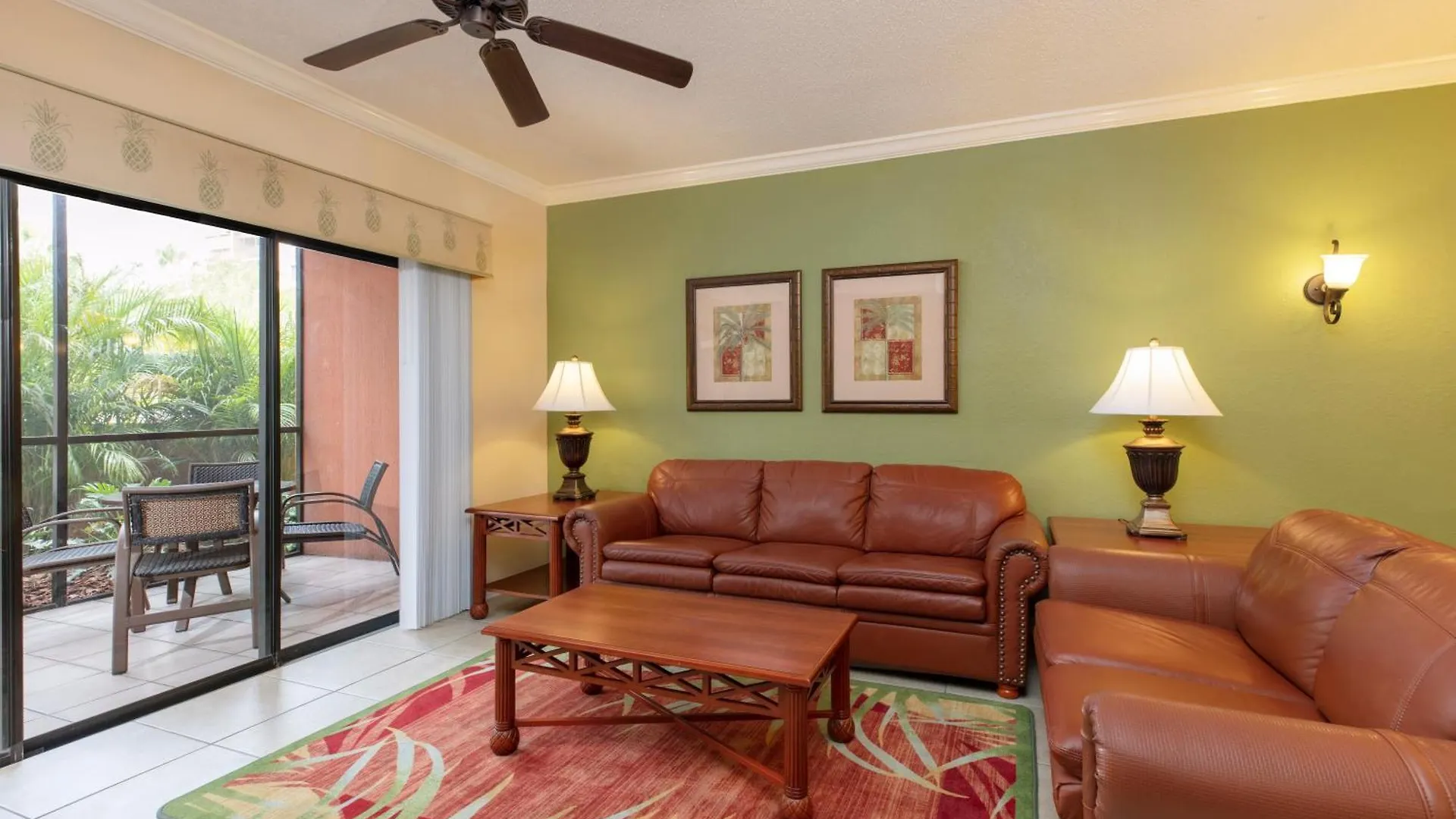 Westgate Lakes And 4*