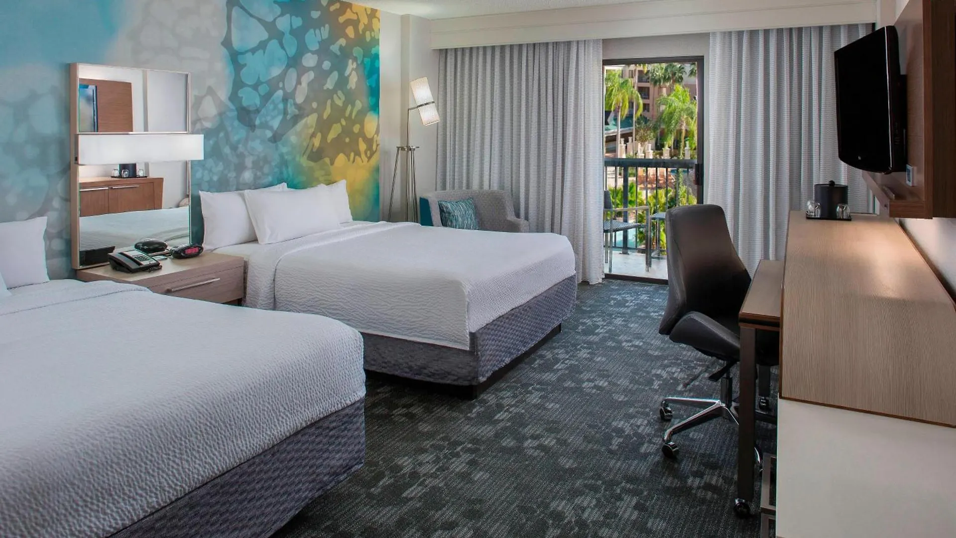 Hotel Courtyard By Marriott Orlando In The Marriott Village 3*