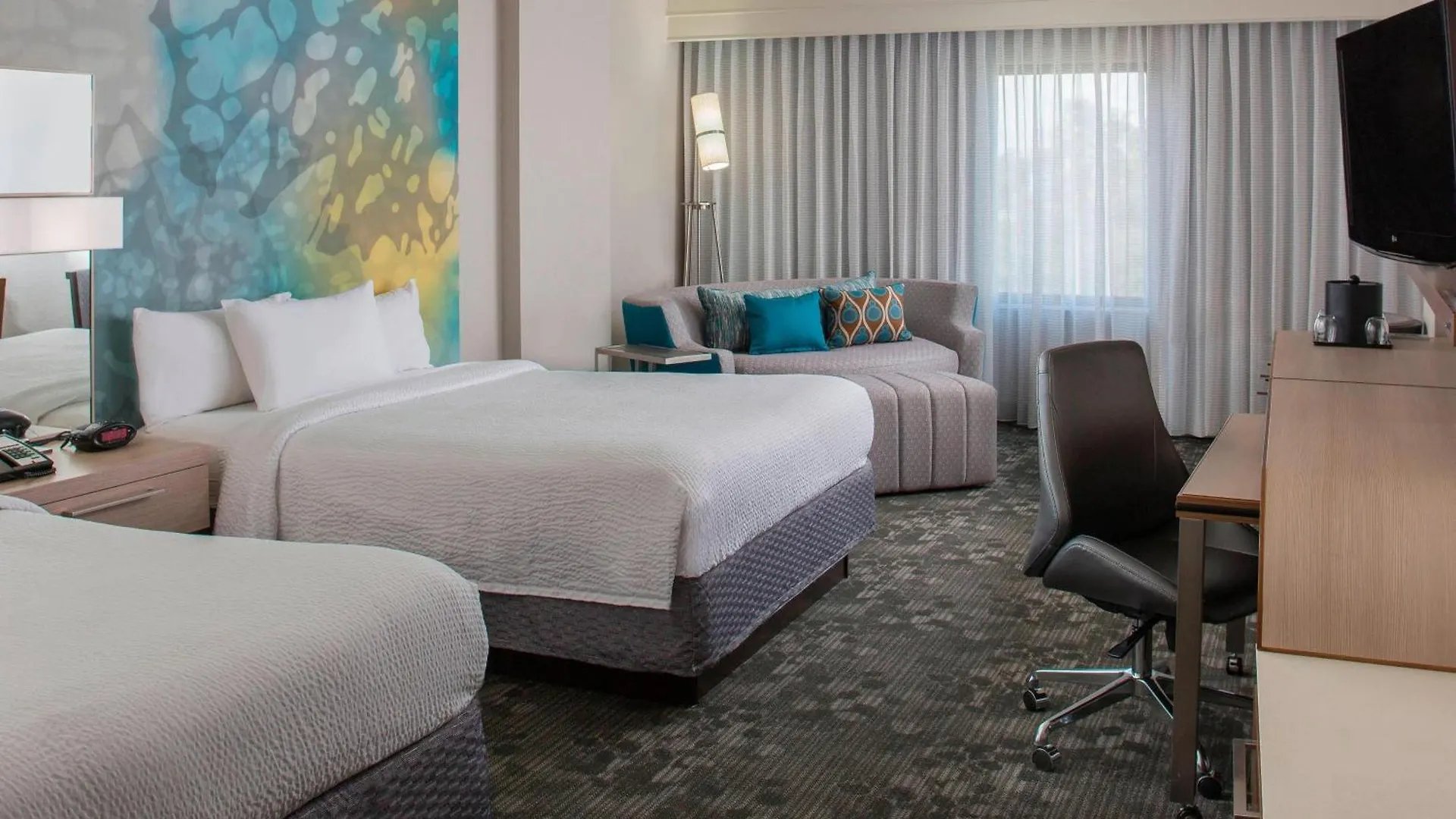 Courtyard By Marriott Orlando In The Marriott Village Lake Buena Vista