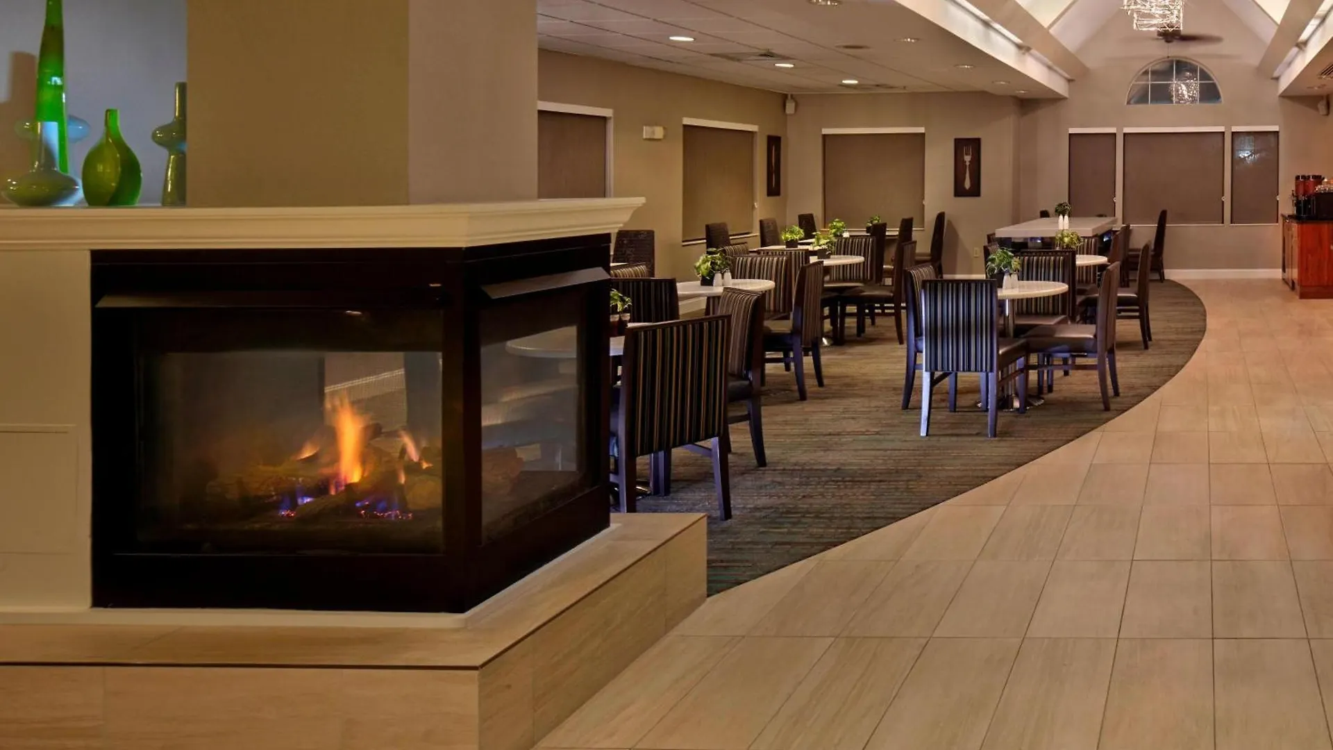 By Marriott Orlando East/ucf Area