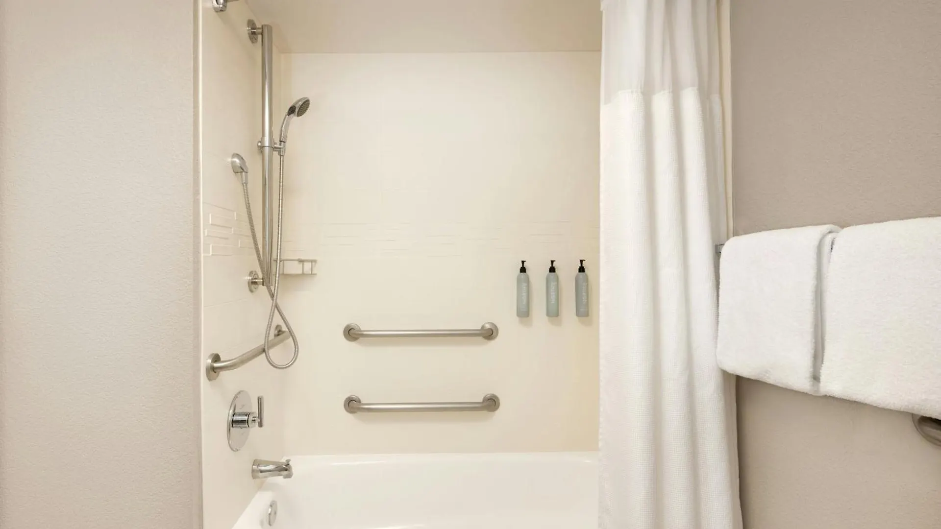 Hotel By Marriott Orlando East/ucf Area 3*