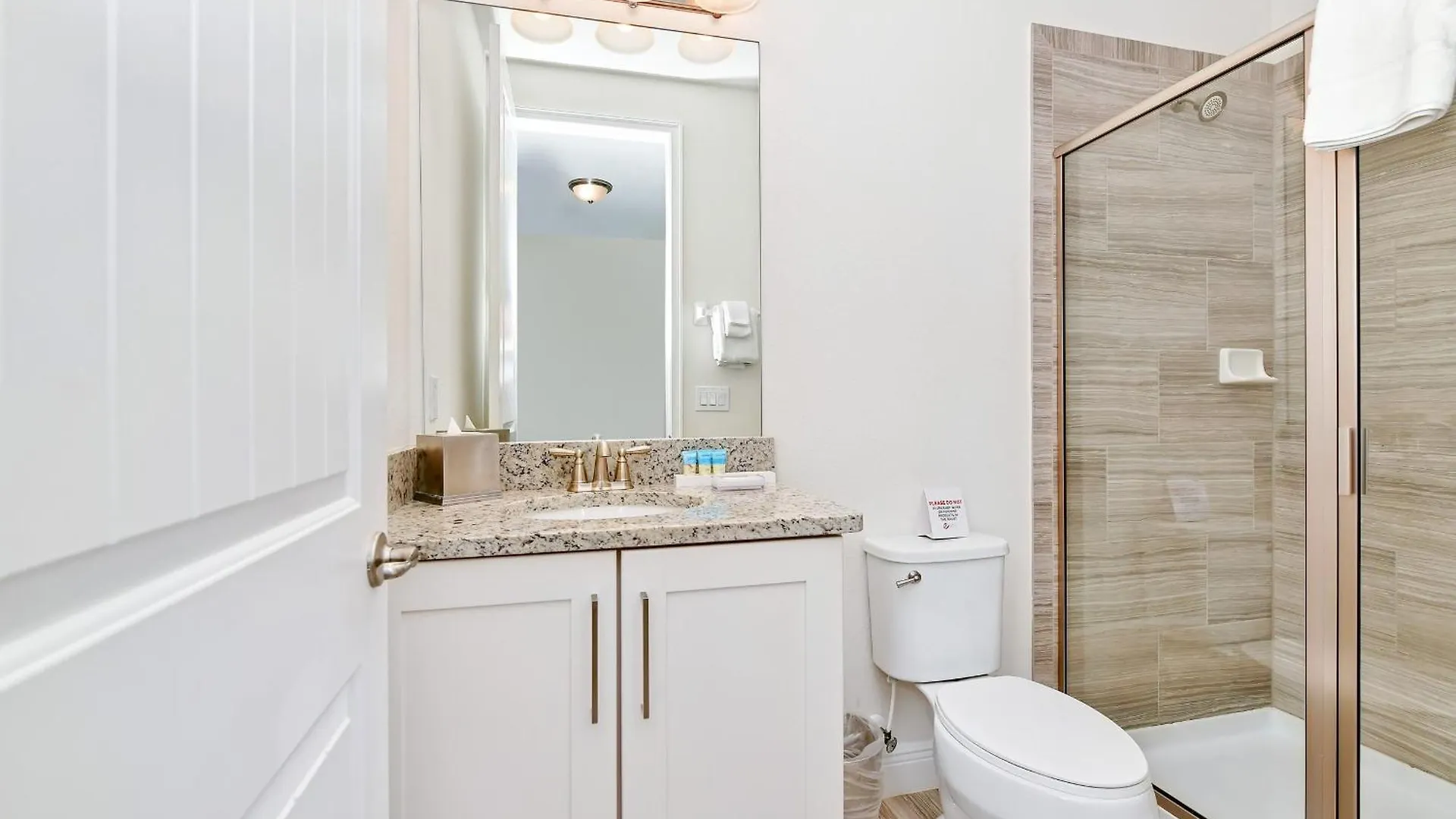 Luxury By Rentyl Near With Private Pool, Themed & Amenities- 260c Holiday home