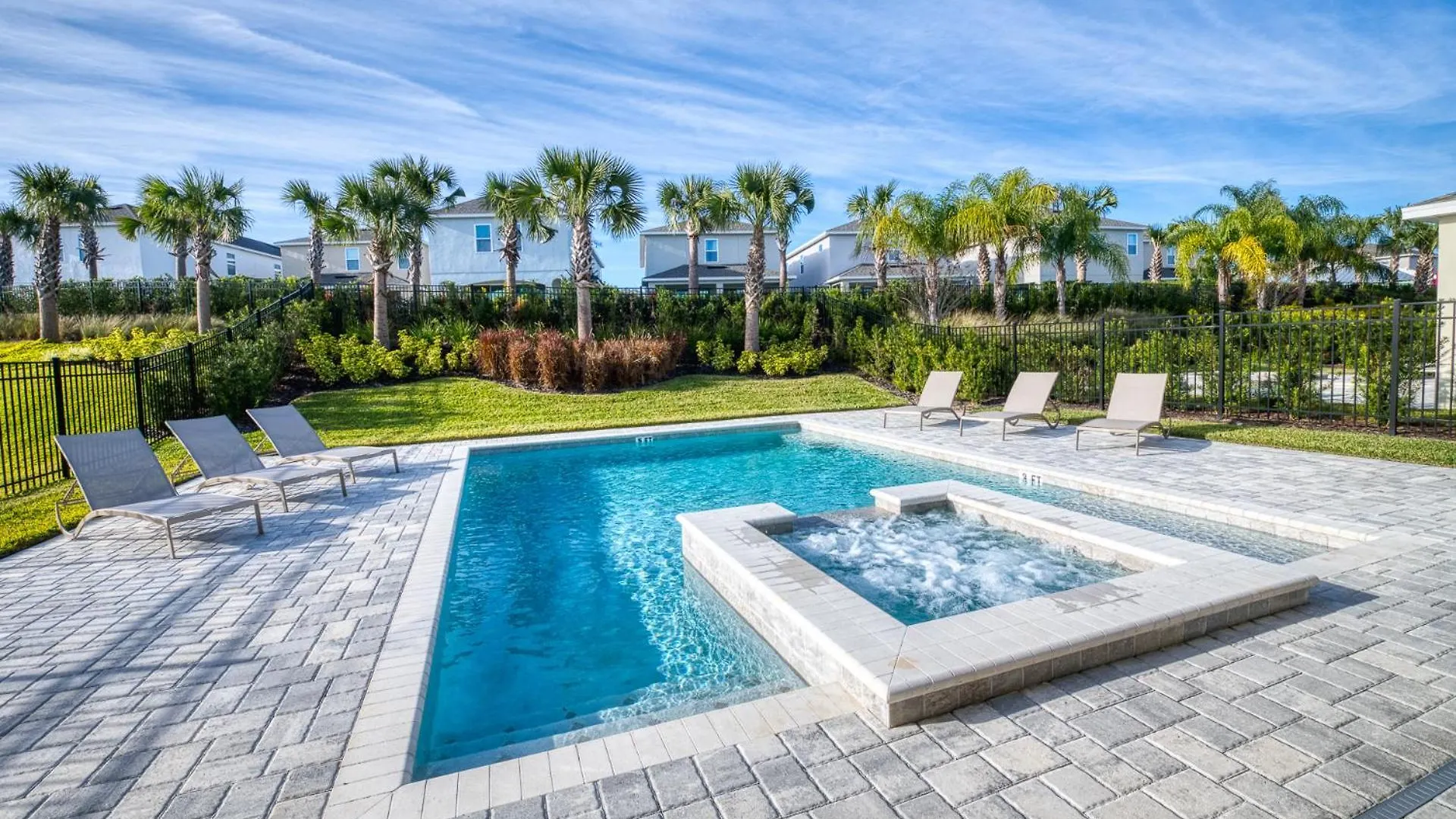 Delight: Cozy With Private Pool And Themed