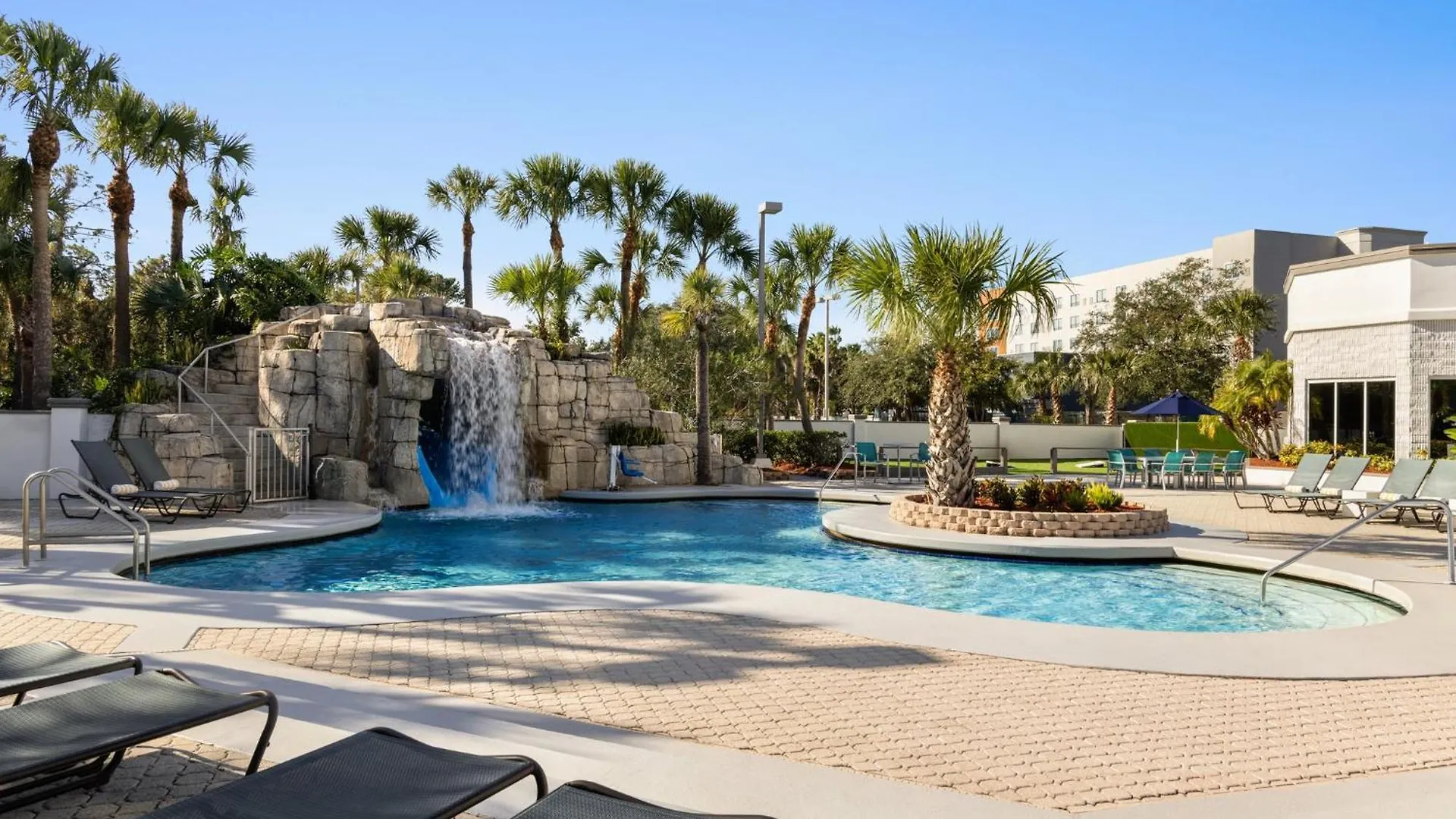Crowne Plaza Orlando - Buena Vista, An Ihg Lake Buena Vista