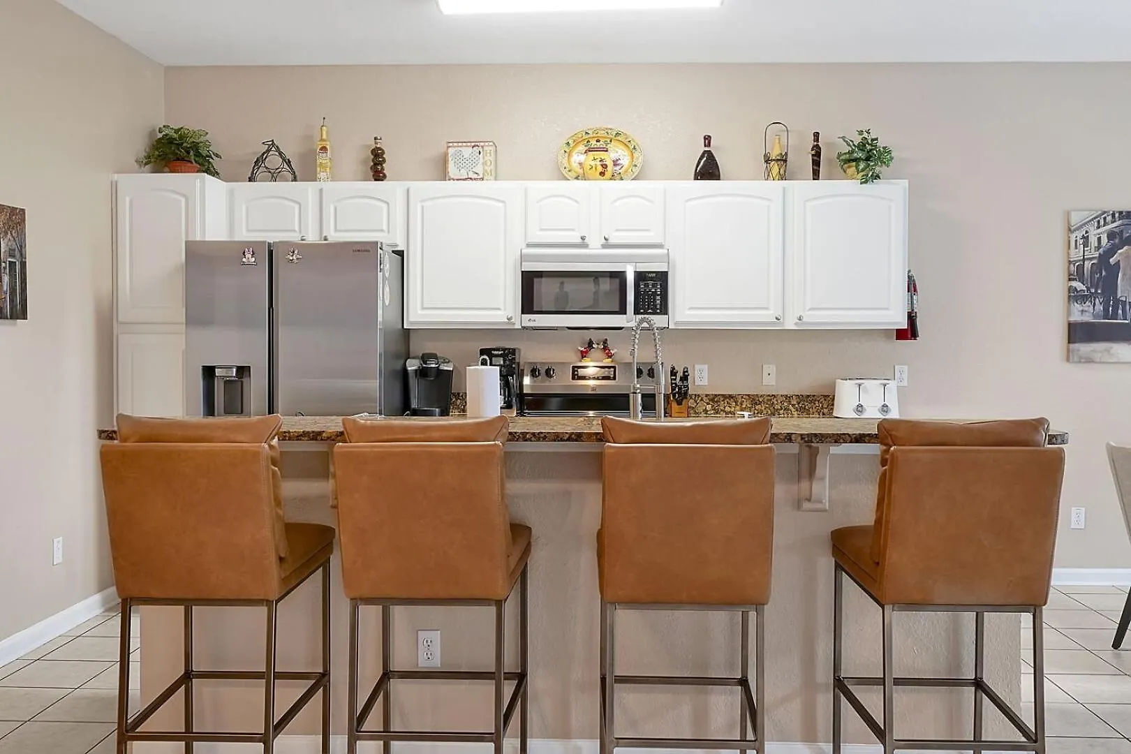 3 Miles To Disney, Water Park, Kids Rooms, Pool Table, Air Hockey, Private Pool And Orlando
