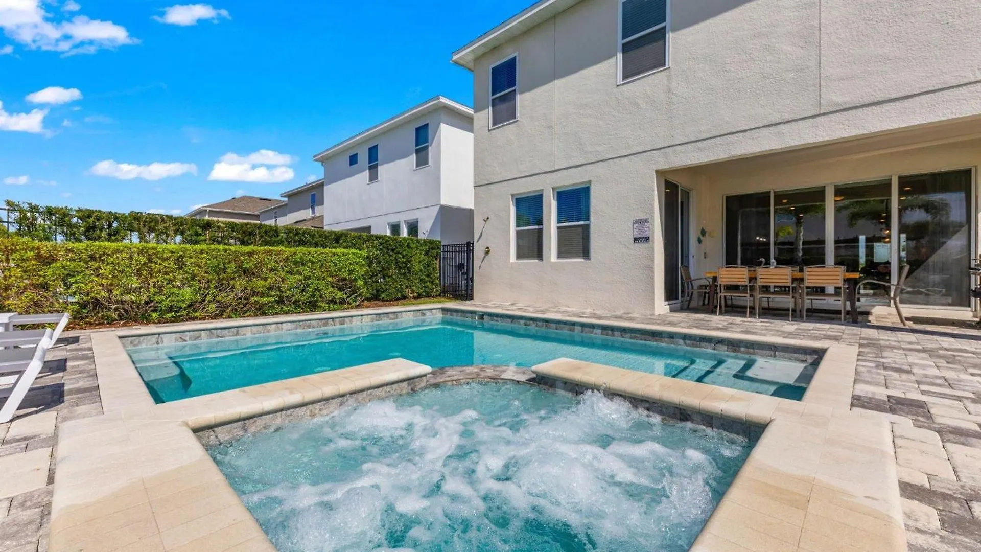 Energetic Bright 9 Bdrm With Theater At Encore Holiday home