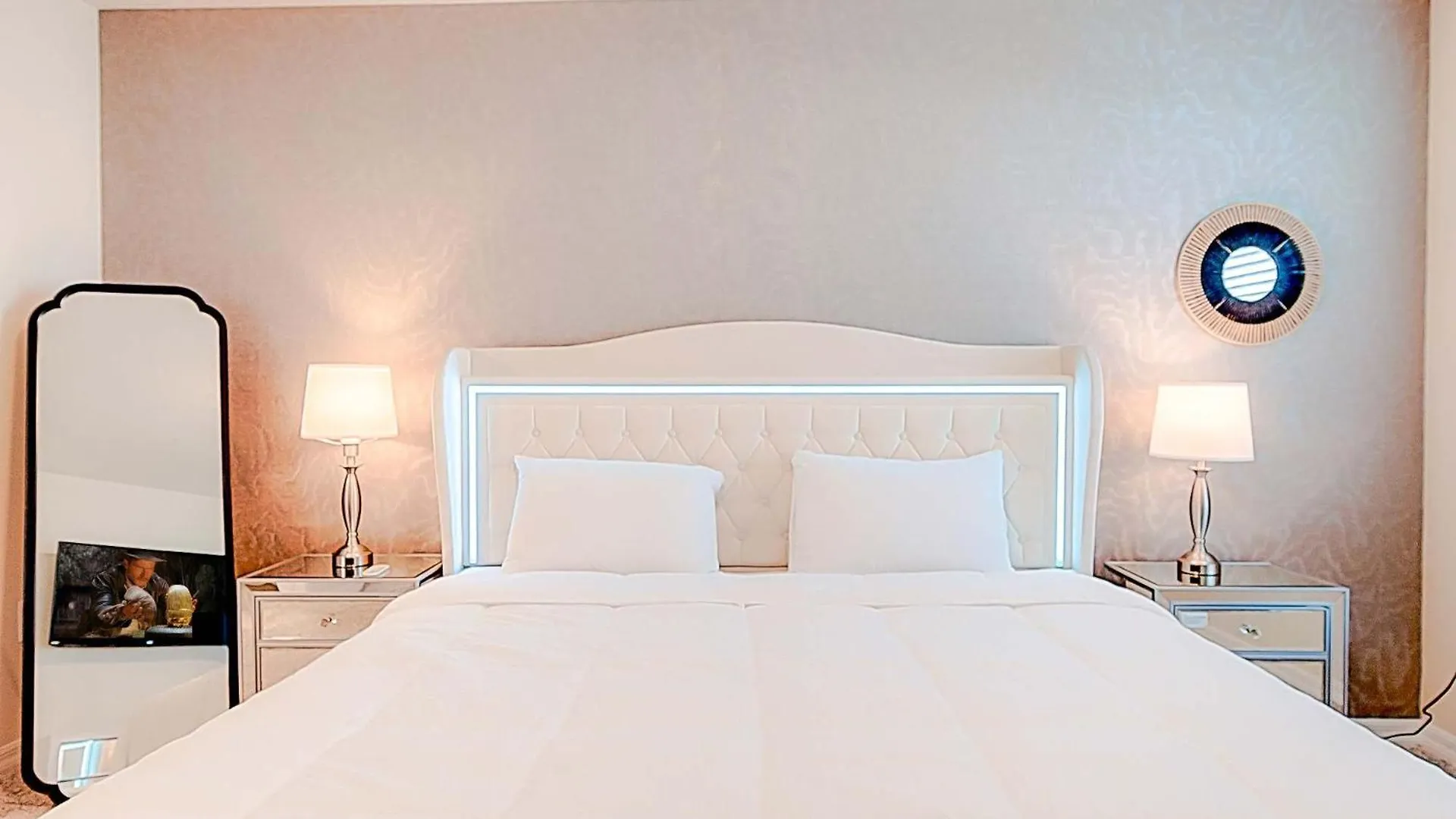 15976 Spacious & Charming Family Getaway Feriehus *