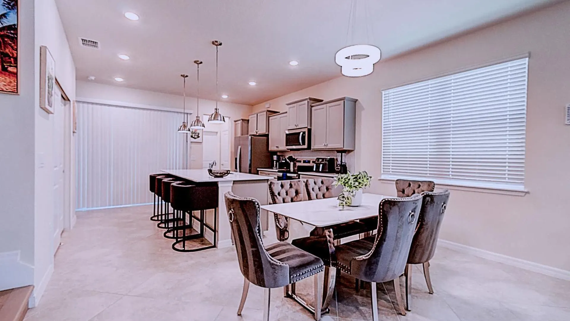 15976 Spacious & Charming Family Getaway Feriehus *