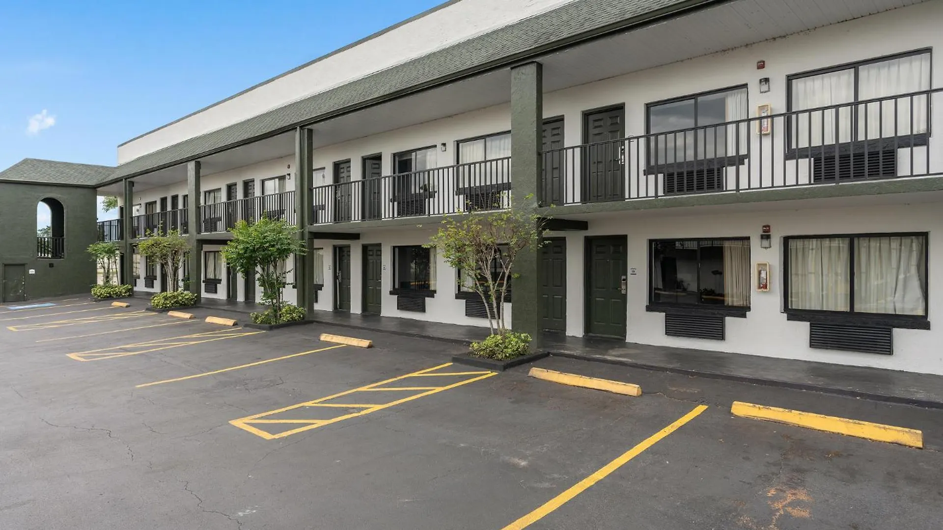 Baymont By Wyndham Downtown 2*