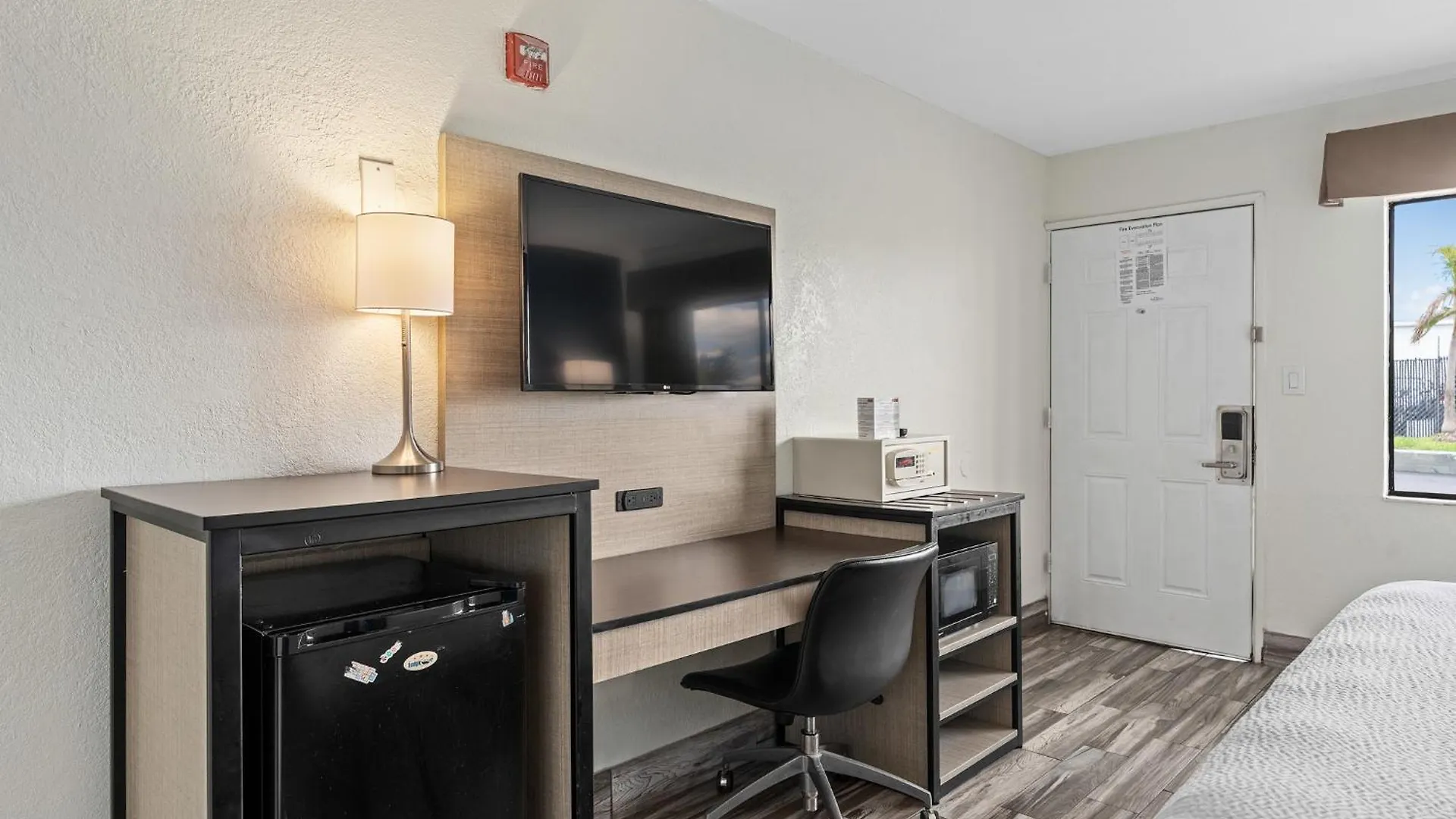 Ξενοδοχείο Baymont By Wyndham Downtown 2*