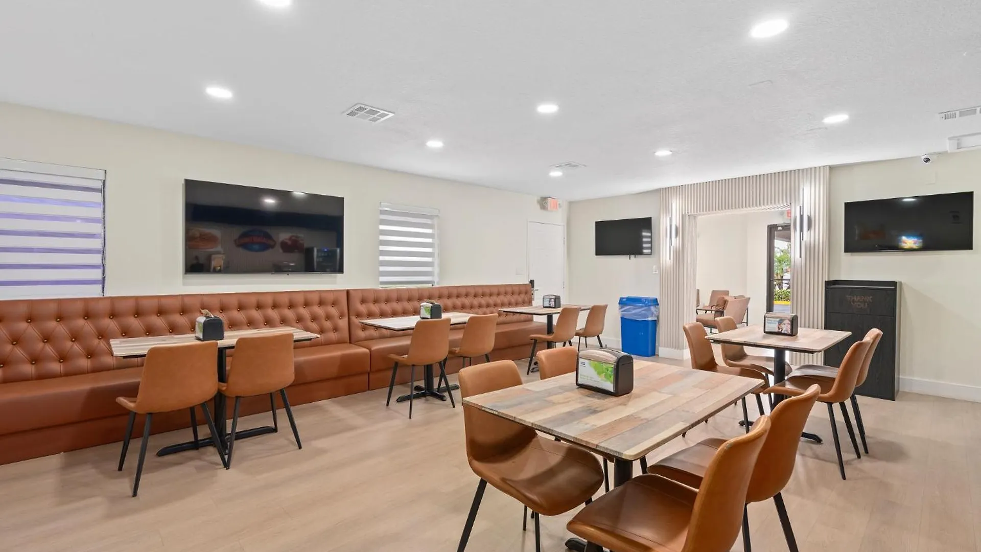 Ξενοδοχείο Baymont By Wyndham Downtown 2*