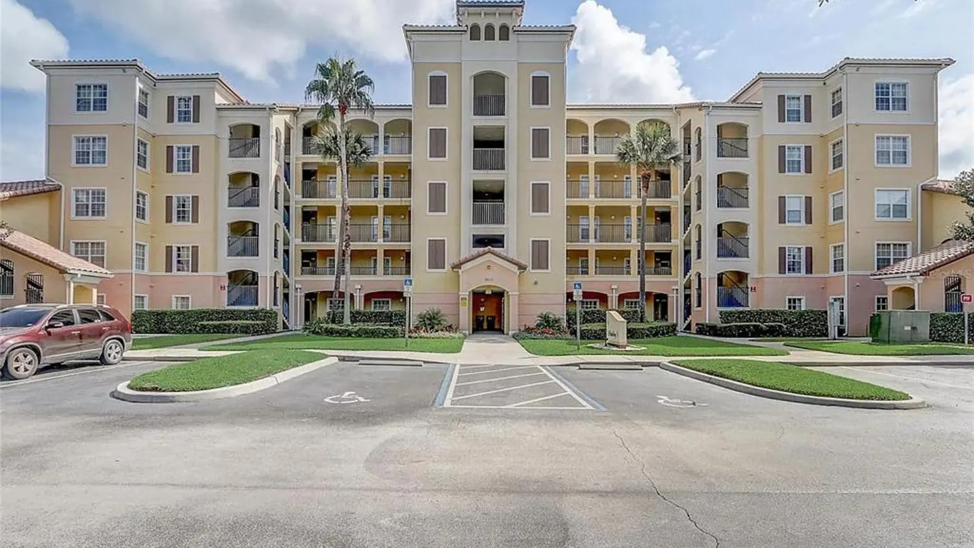 Twin Orlando