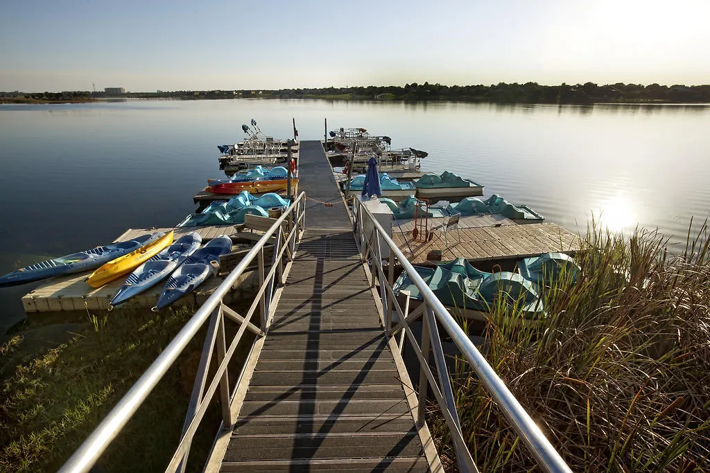 אתר נופש Westgate Lakes And 4*