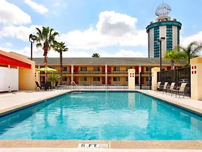 Hotel Super 8 By Wyndham International Drive Orlando